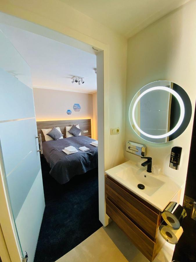 Hotel Du Commerce Oostburg Kültér fotó