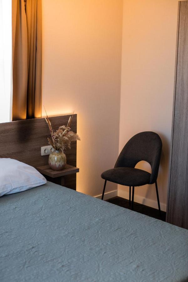 Hotel Du Commerce Oostburg Kültér fotó