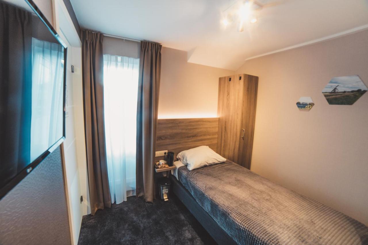 Hotel Du Commerce Oostburg Kültér fotó